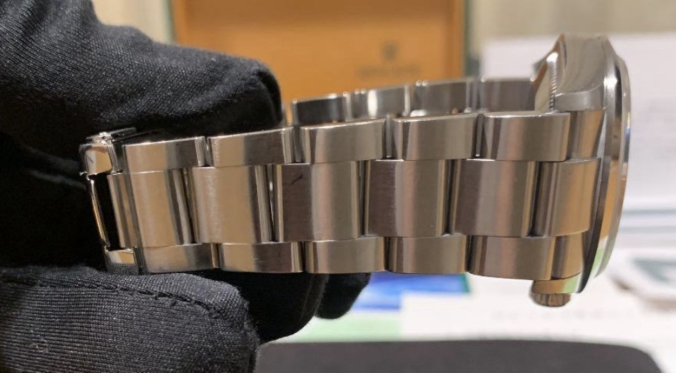 ROLEX Explorer1 ・114270・F番 - 画像 (5)